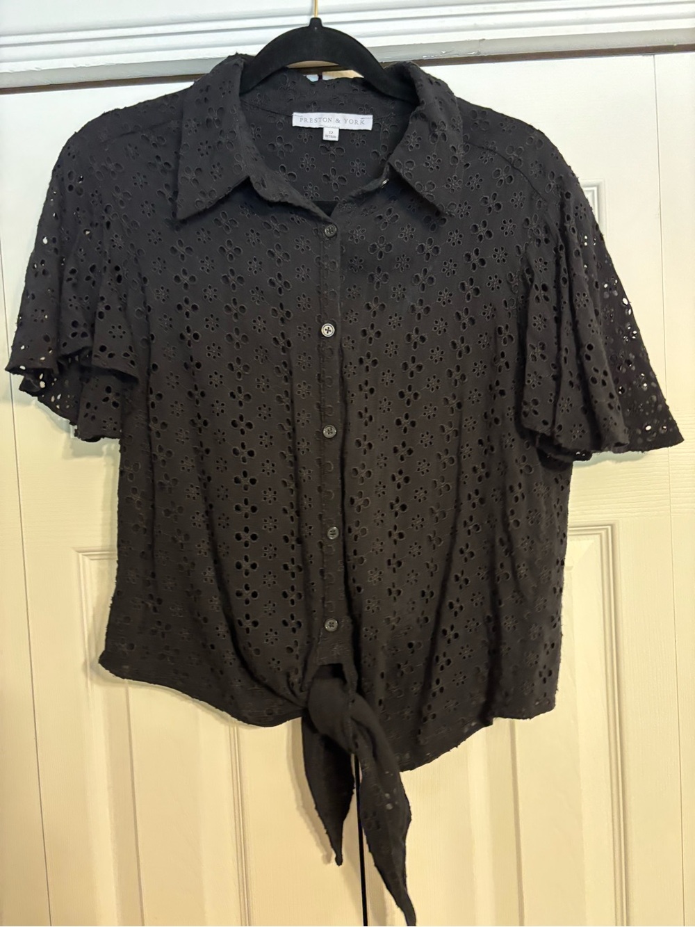 Preston & York Black Eyelet Button-Front Tie Hem Top